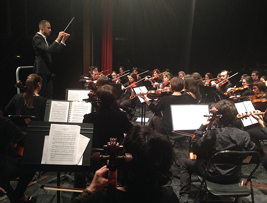 Los asistentes valoran de excelente el estreno de la temporada de la Orquestra Simfònica Caixa Ontinyent