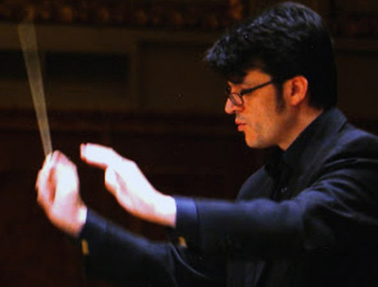 El director Andrés Valero estrenará la doble sesión de la Orquestra Simfònica Caixa Ontinyent